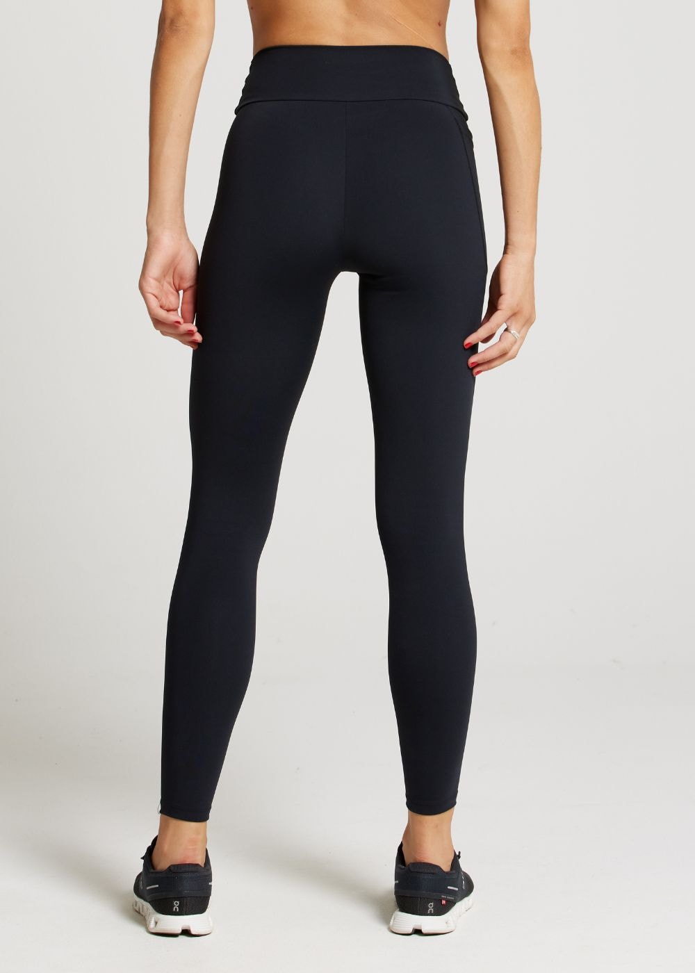 CALÇA LEGGING COM BOLSO NG CINZA