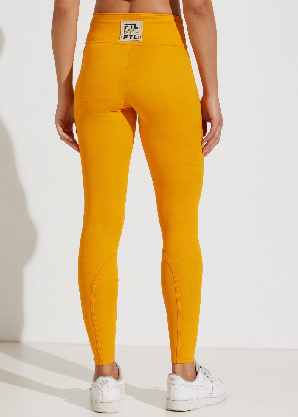 CALÇA LEGGING SOLEIL LARANJA MANGA