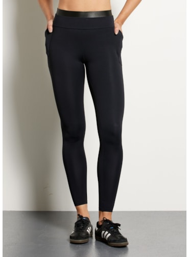 LEGGING COM BOLSO MOTION AR PRETO