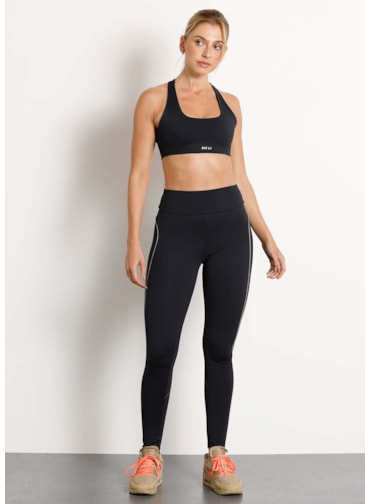 LEGGING COM RECORTE GO AR PRETO