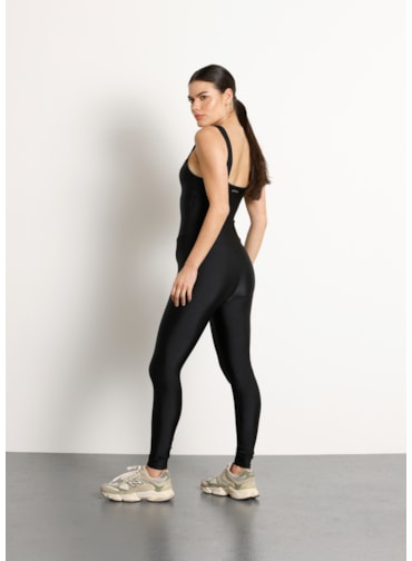 MACACÃO ALÇAS LARGAS PACE TRL PRETO