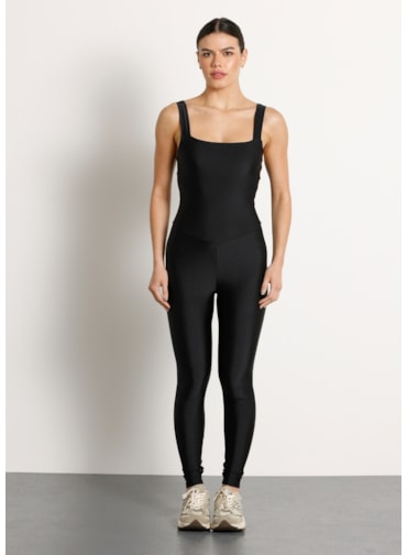 MACACÃO ALÇAS LARGAS PACE TRL PRETO