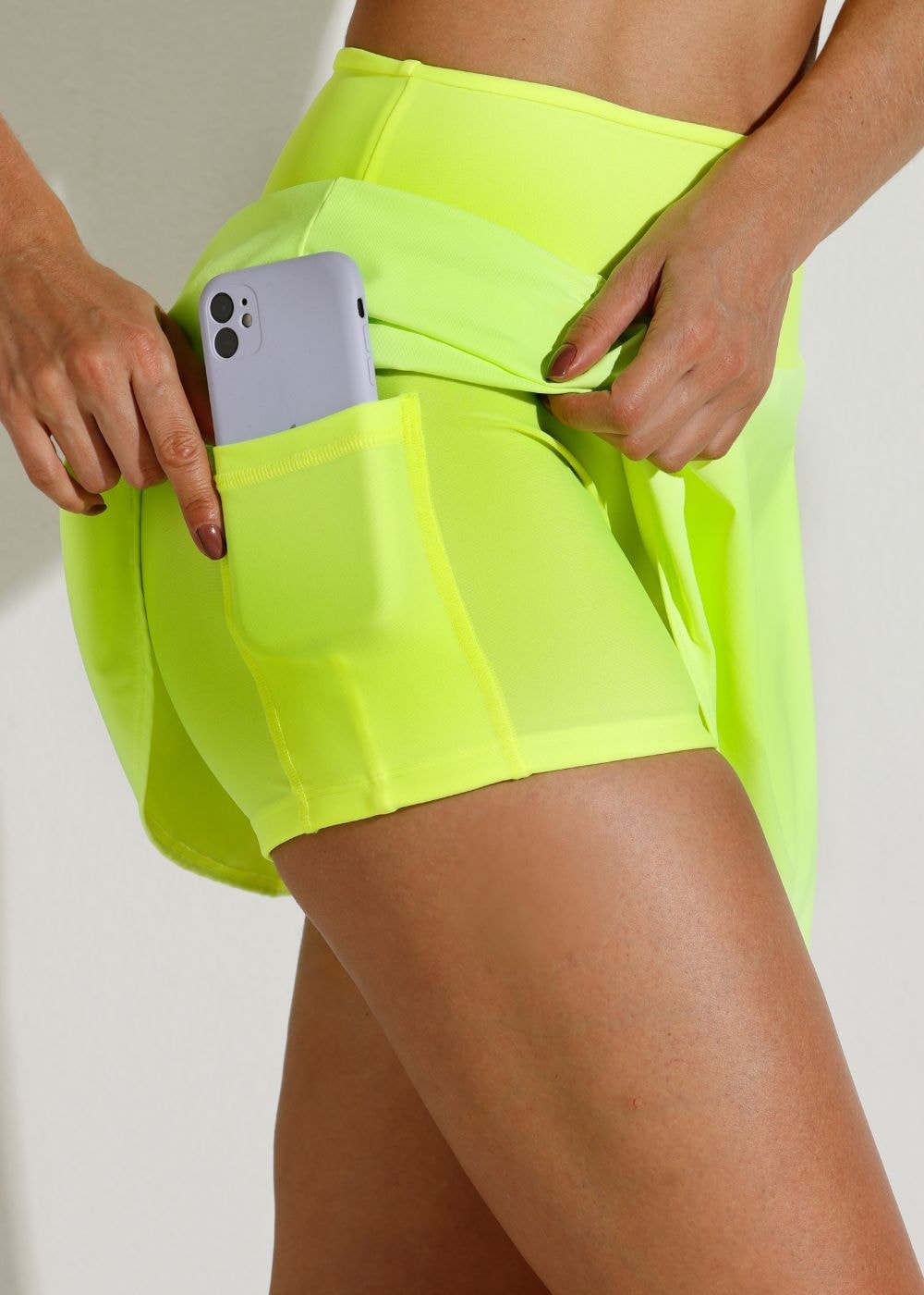 SAIA SHORT FIT VERDE LIMÃO