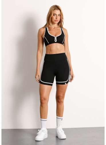 SHORT COM BOLSO SYNERGY BL PRETO